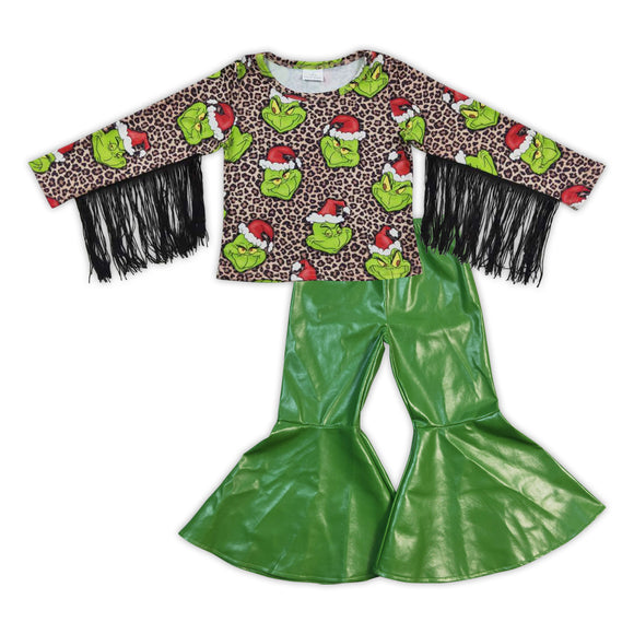 Christmas cartoon top + green leather pants outfits