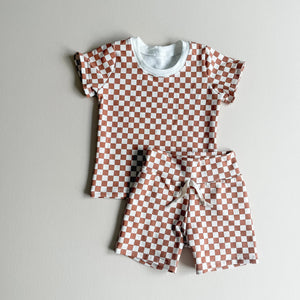 BSSO0361--pre order summer Brown checkerboard milk silk boy outfits