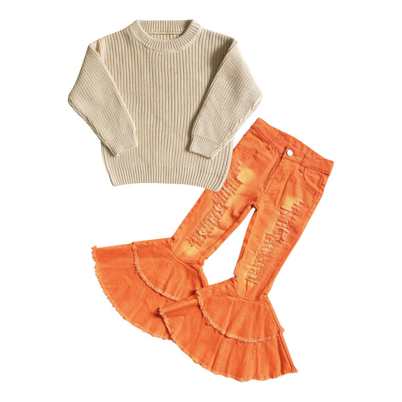 Cream knit sweater +bleach orange jeans girls outfits