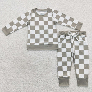long sleeve green checkerboard pajamas