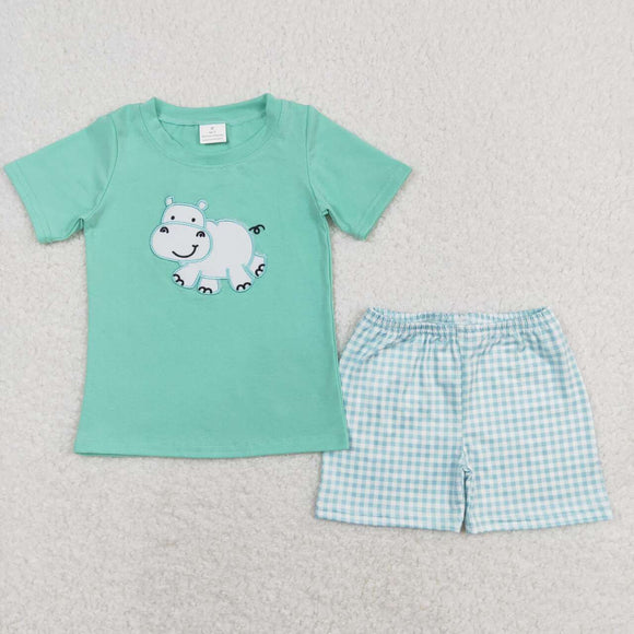 BSSO0466--embroidery summer cow green embroidery boy outfits