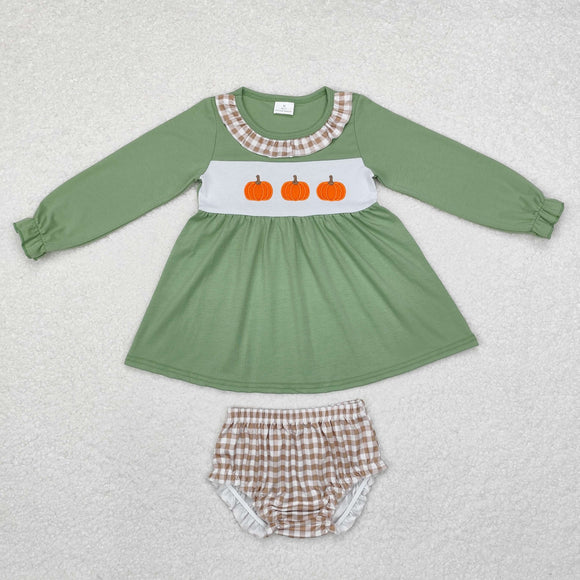 GBO0434 Halloween embroidery pumpkin green bummies baby girls clothing