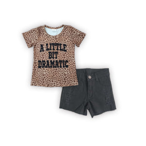 summer leopard top +  black Denim shorts outfits