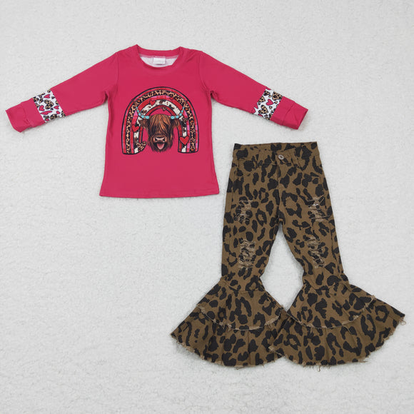 pink cow flower top +leopard jeans outfits